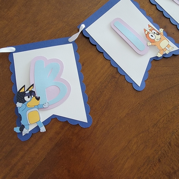 Bluey Happy Birthday Banner Garland - Picture 6 of 8